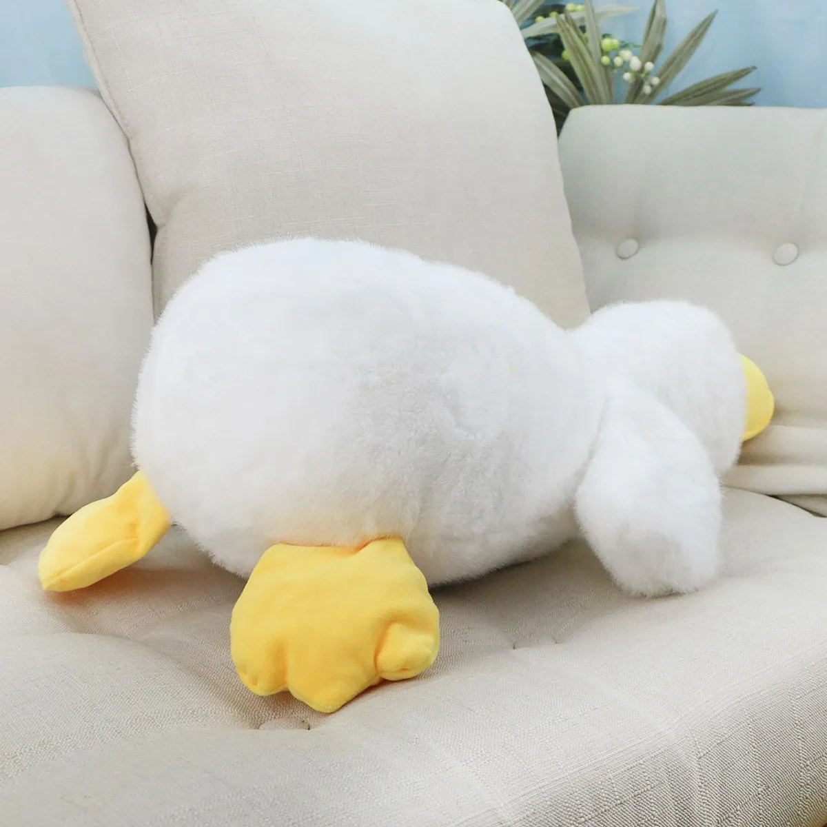 Утка лежачая пушистая, 60 см (Белый) от plush.team