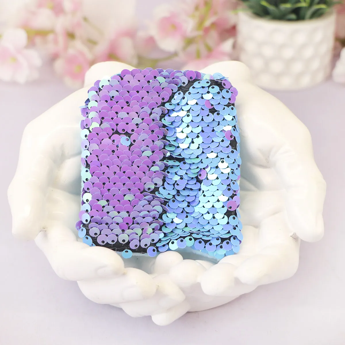 фото игрушки Кошелек мягкий прямоугольный с пайетками, 8 см