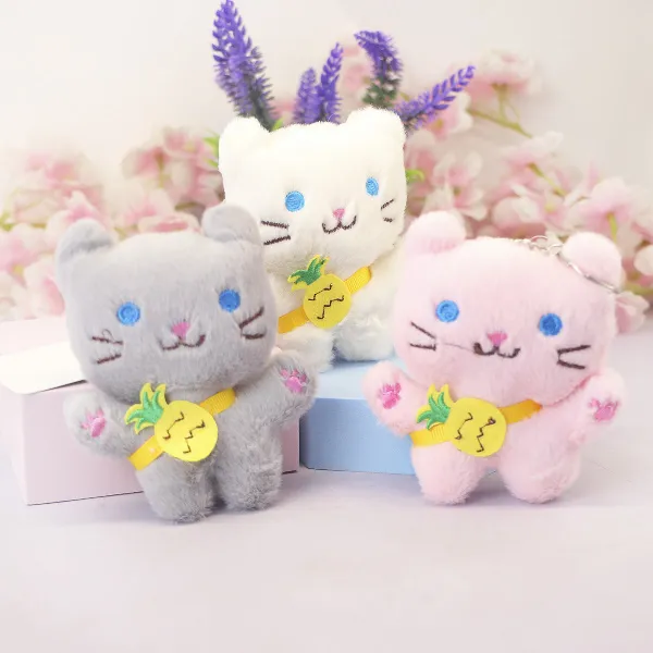 фото игрушки Брелок мягкий кошка Мя с ананасом, 10 см