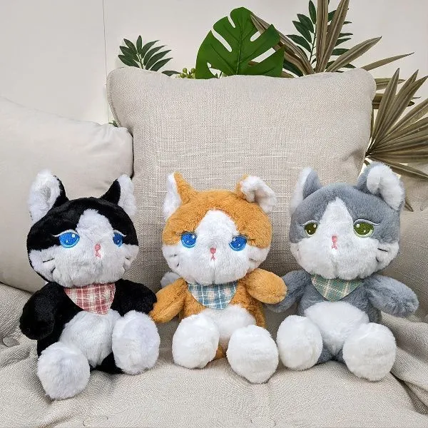 фото игрушки Кот с платком на шее, 30 см