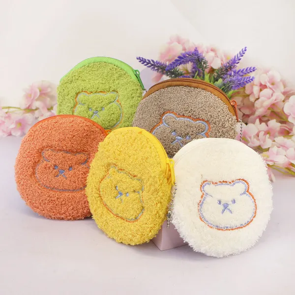 фото игрушки Кошелек мягкий кучерявый с вышивкой медведя, 11 см
