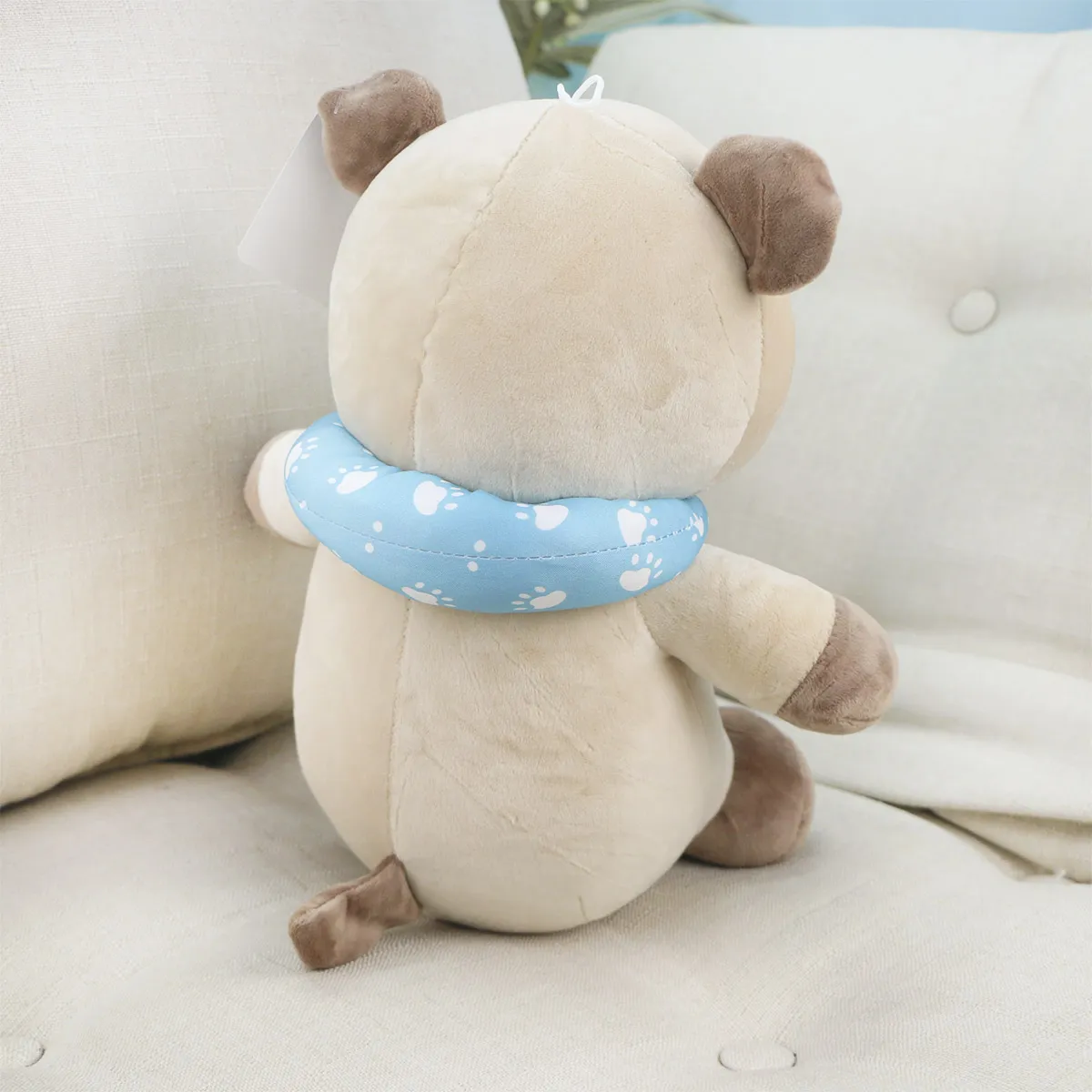 Собака мопс Стиви с платком на шее, 28 см от plush.team