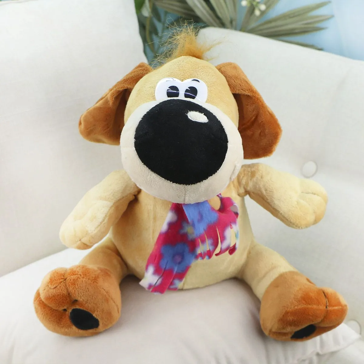 Собака Джуник в шарфе, 30 см от plush.team