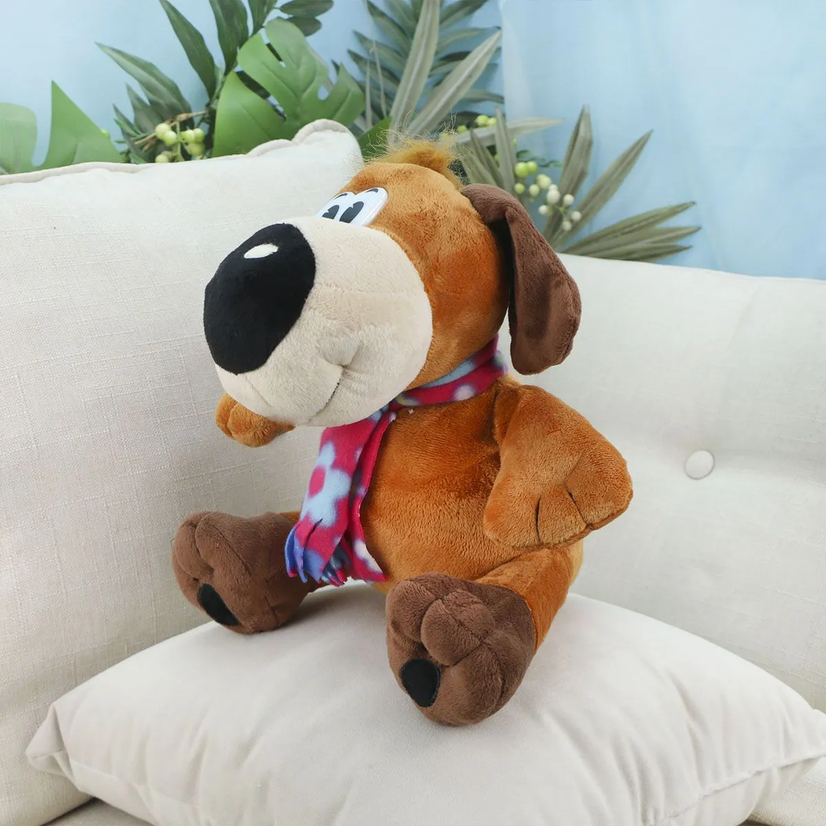Собака Джуник в шарфе, 30 см от plush.team
