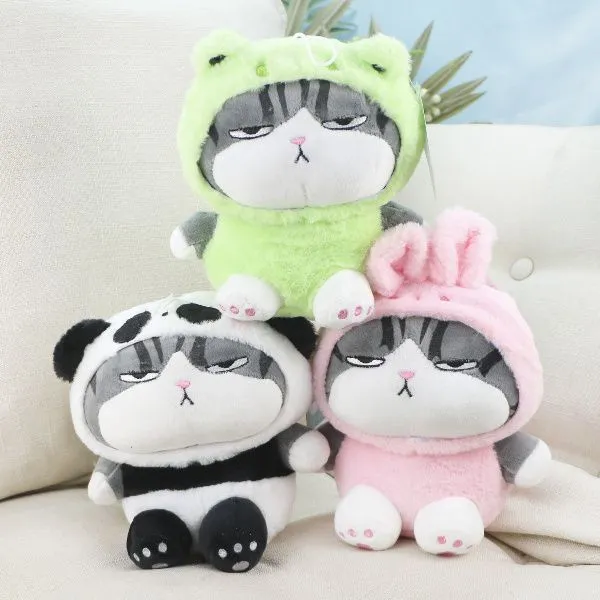 фото игрушки Кот на диете в костюме в ассортименте, 19 см
