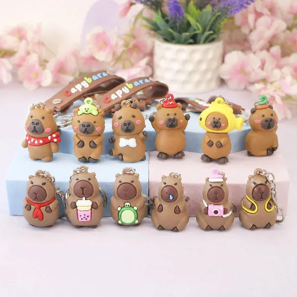 фото игрушки Брелок резиновый Капибара бюдж в ассортименте, 4,5 см