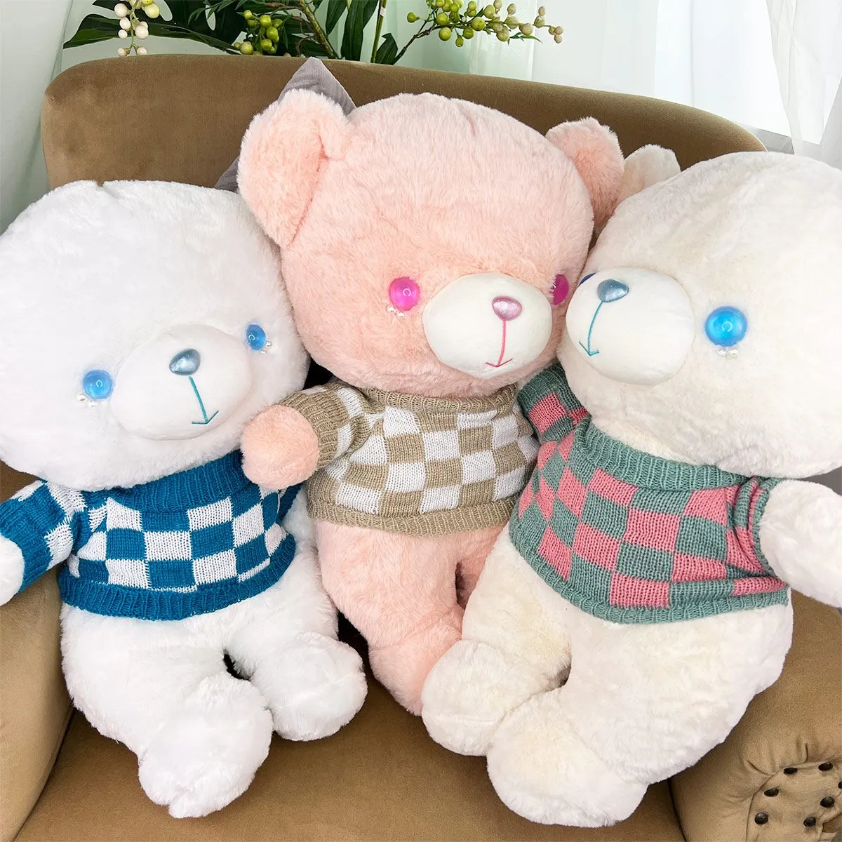 Мишка с жемчужными глазами в ассортименте, 47 см от plush.team