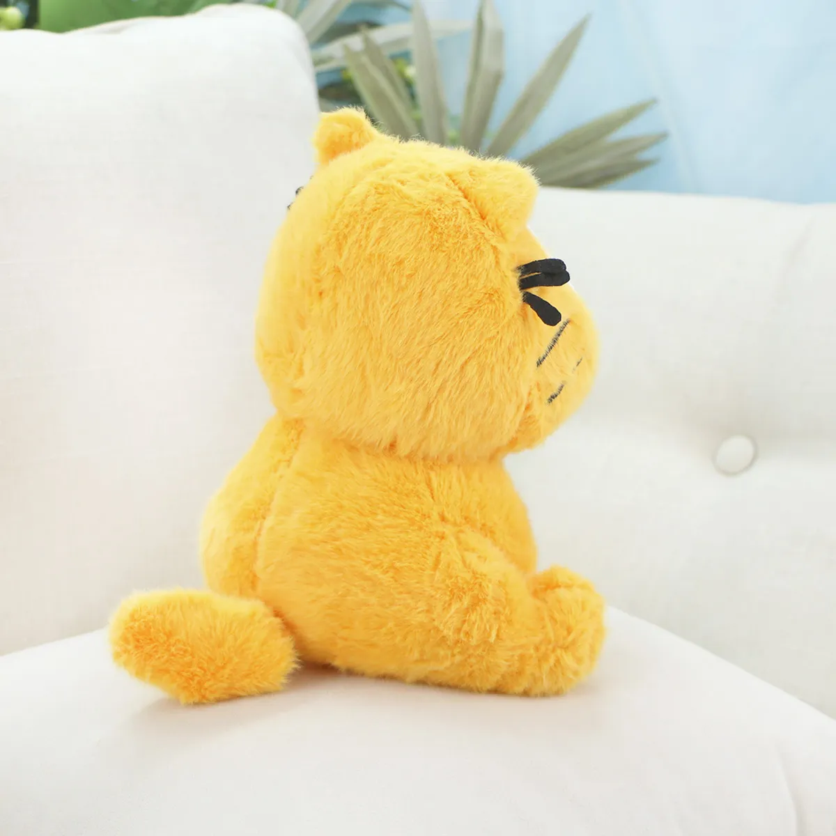 Желтый кот Гар сидячий, 22 см от plush.team