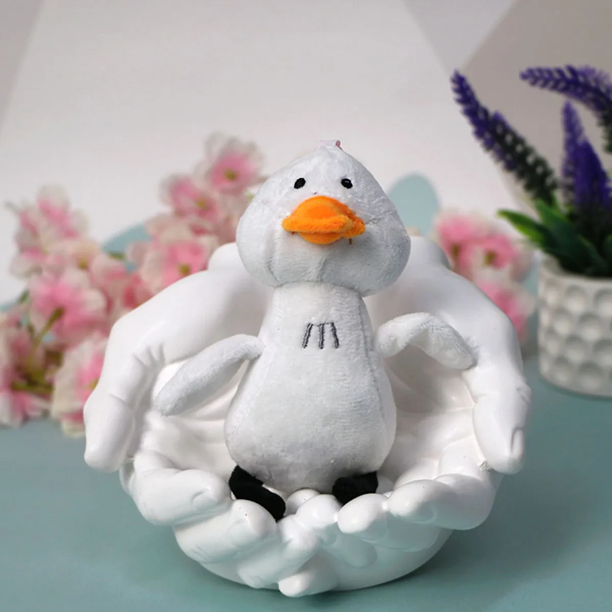 Утка с черными ногами брелок в ассортименте, 12 см от plush.team