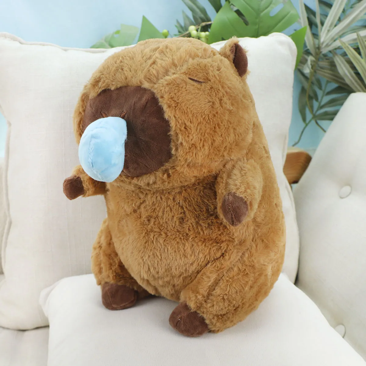 Капибара с заводной сопелькой, 30 см от plush.team