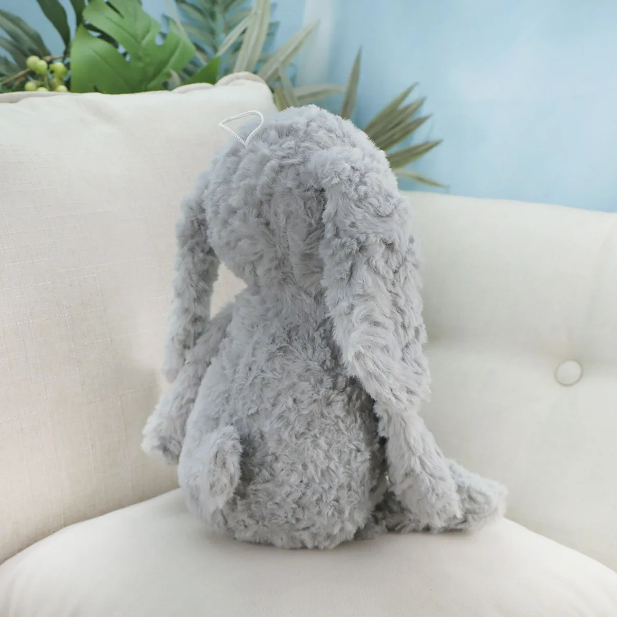 Мягкая игрушка, Заяц Изик с висящими ногами, 25(35) см., 3+ от plush.team