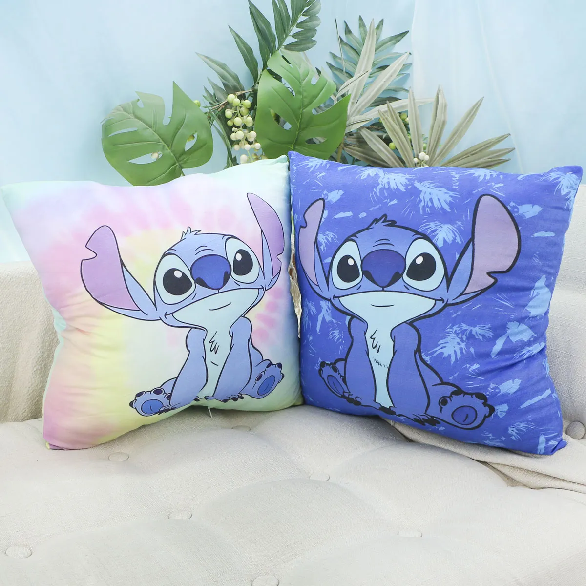 Подушка декоративная Эксперимент в ассортименте, 37х40 см от plush.team