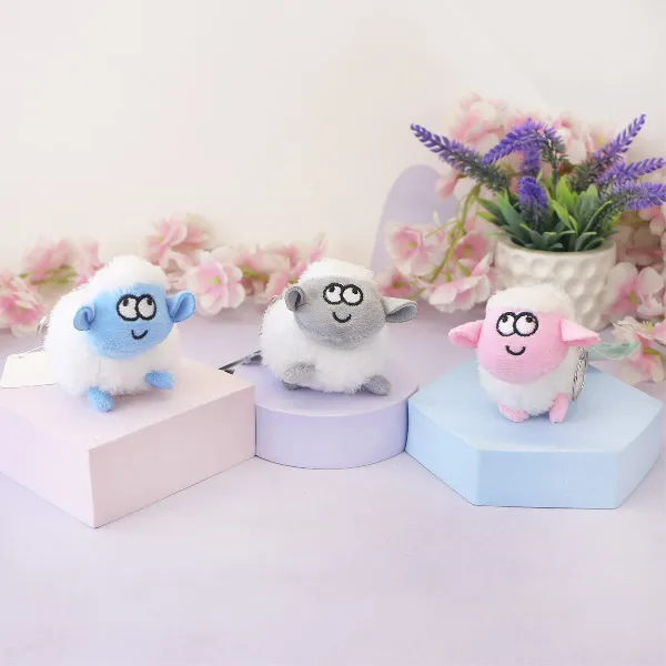фото игрушки Брелок мягкий Овечка с улыбкой, 8 см