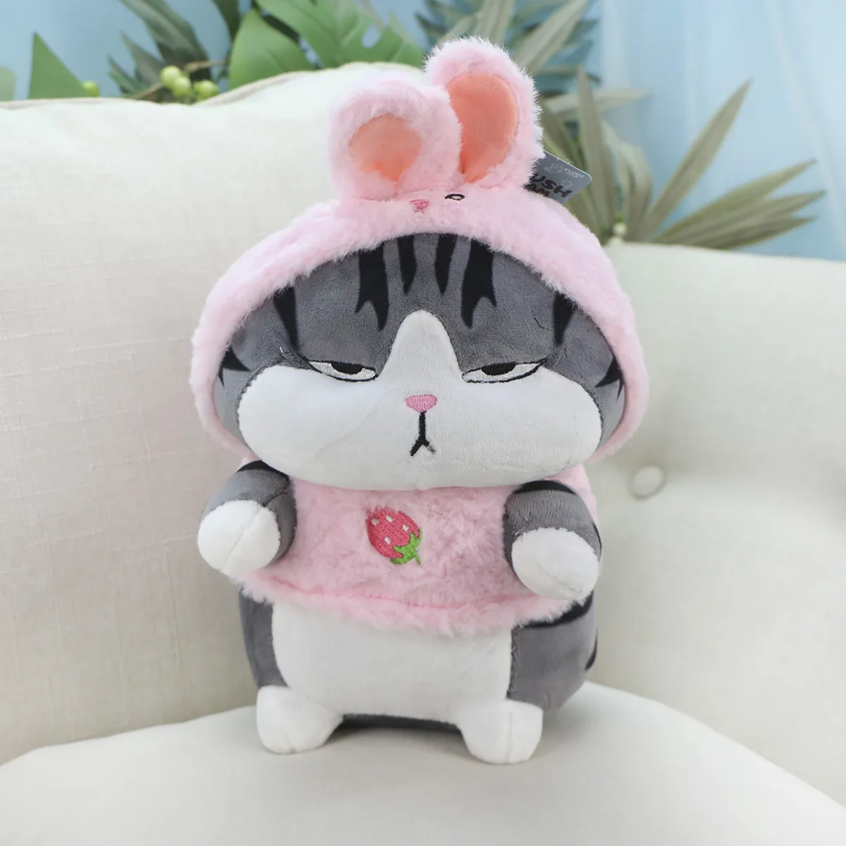 Кот на диете в пижаме кролика, 20 см от plush.team