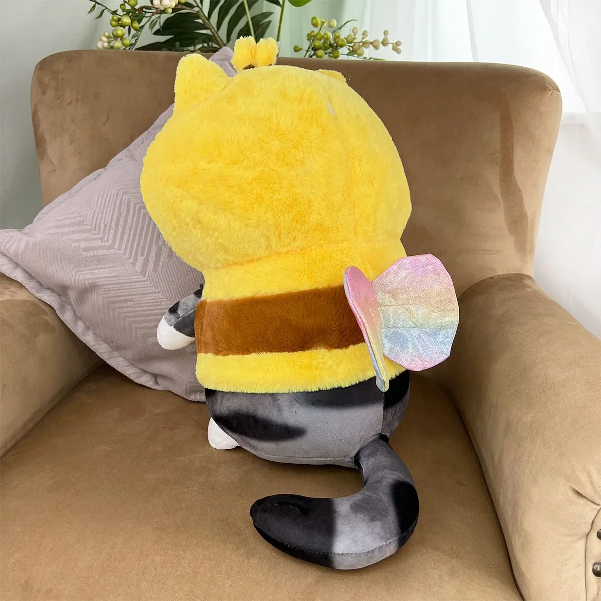 Кот на диете в костюме пчелы, 35 см от plush.team