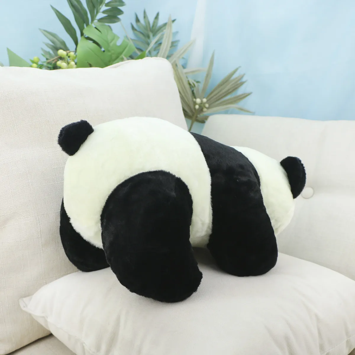 Панда лежачая, 33 см от plush.team