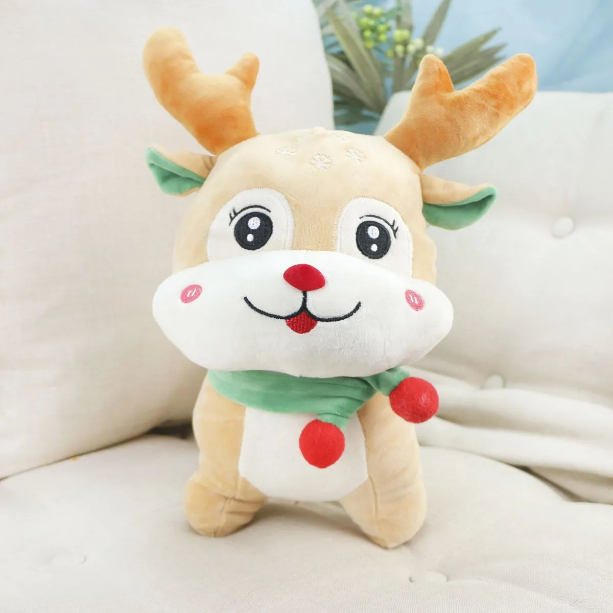 Олень новогодний Сэнди, 33 см от plush.team