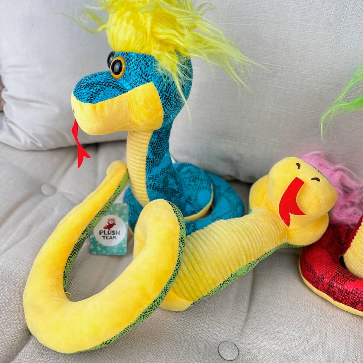 Змея волосатик Джо, 32 см от plush.team