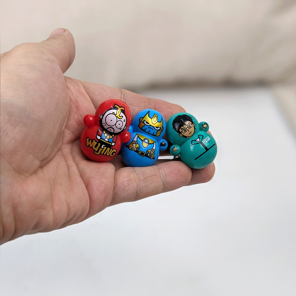 фото игрушки Неваляшки в ассортименте, 4 см