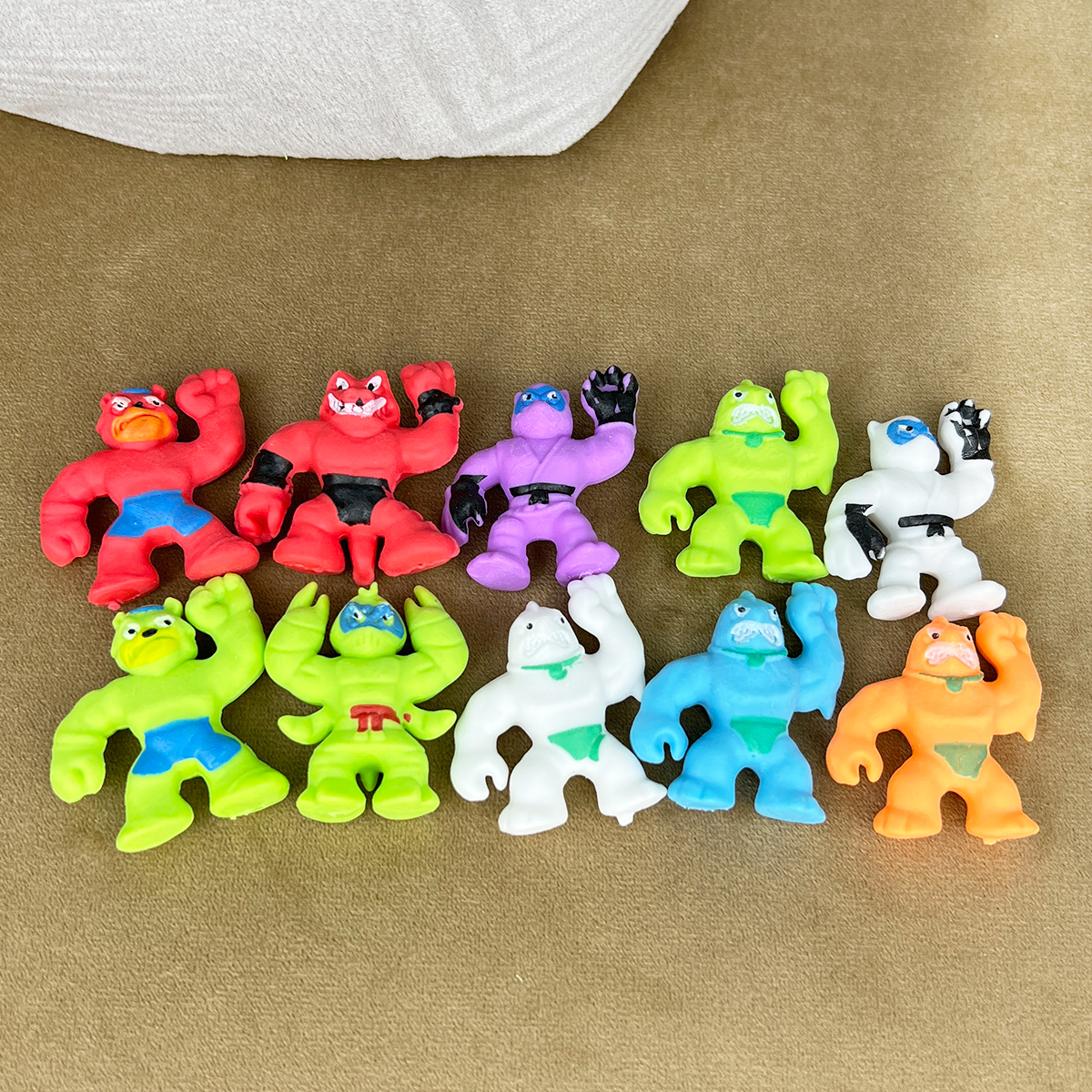 фото игрушки Гуджи резиновые тянущиеся, 4 см